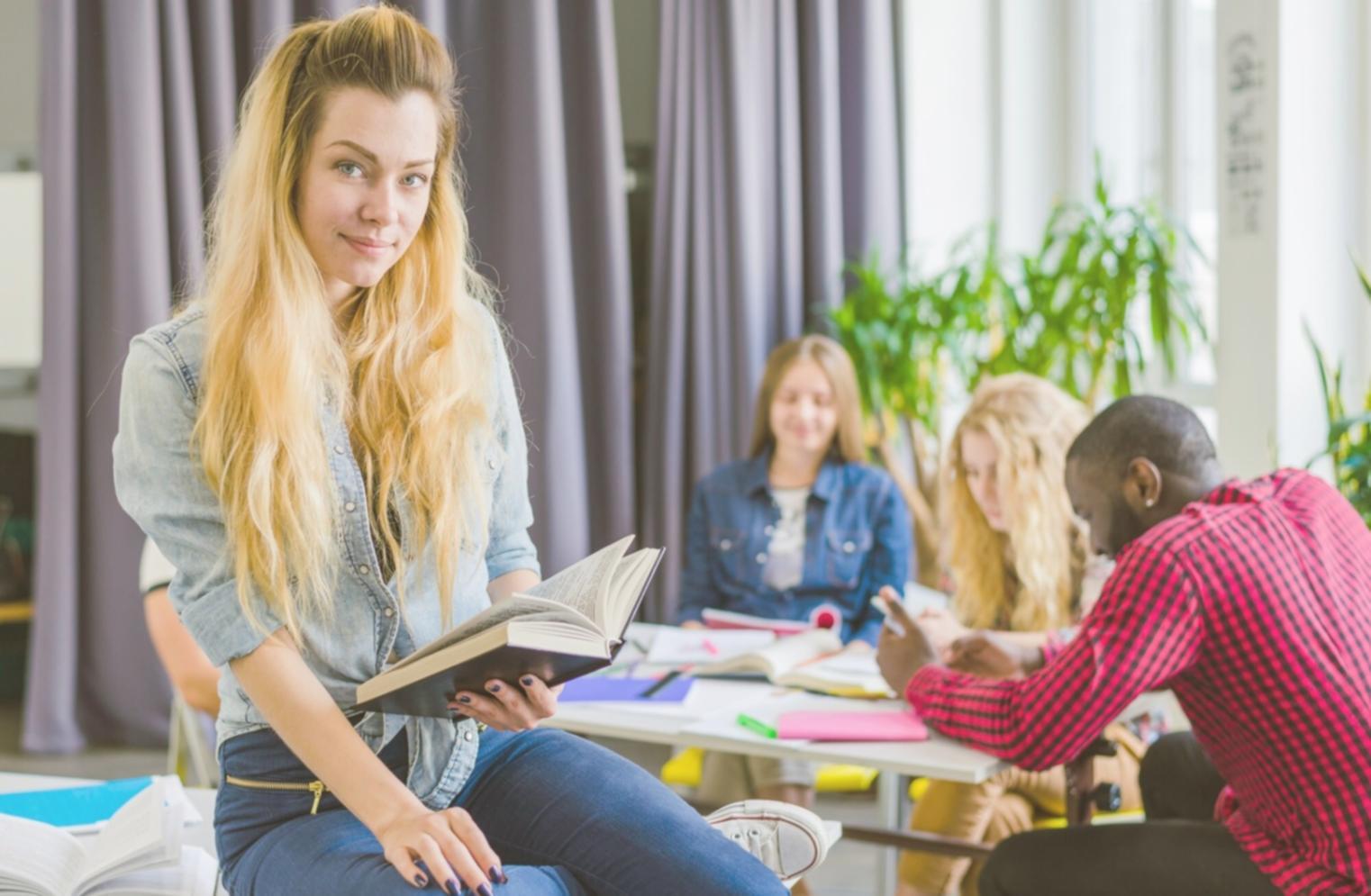 Financial education session with practical examples